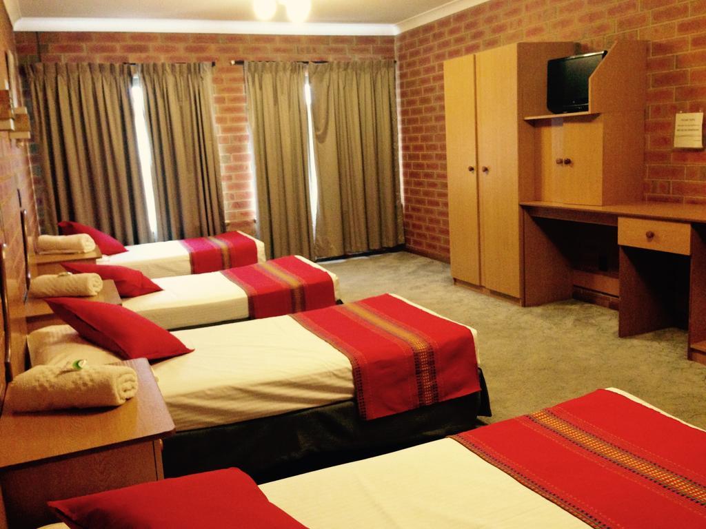 Pooraka Motor Inn חדר תמונה