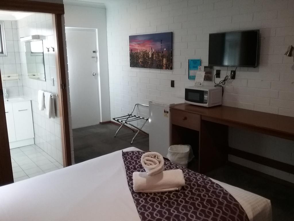 Pooraka Motor Inn מראה חיצוני תמונה