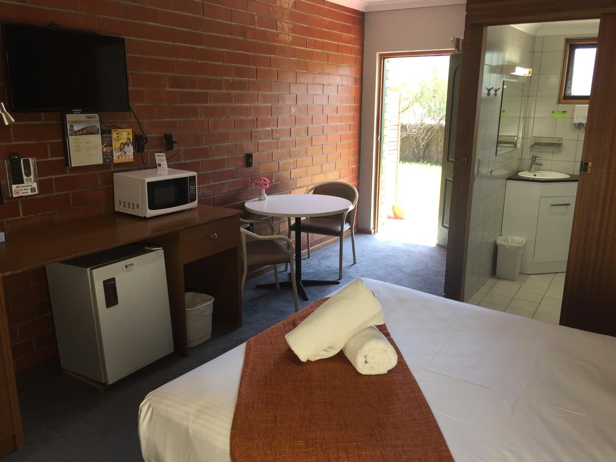 Pooraka Motor Inn מראה חיצוני תמונה