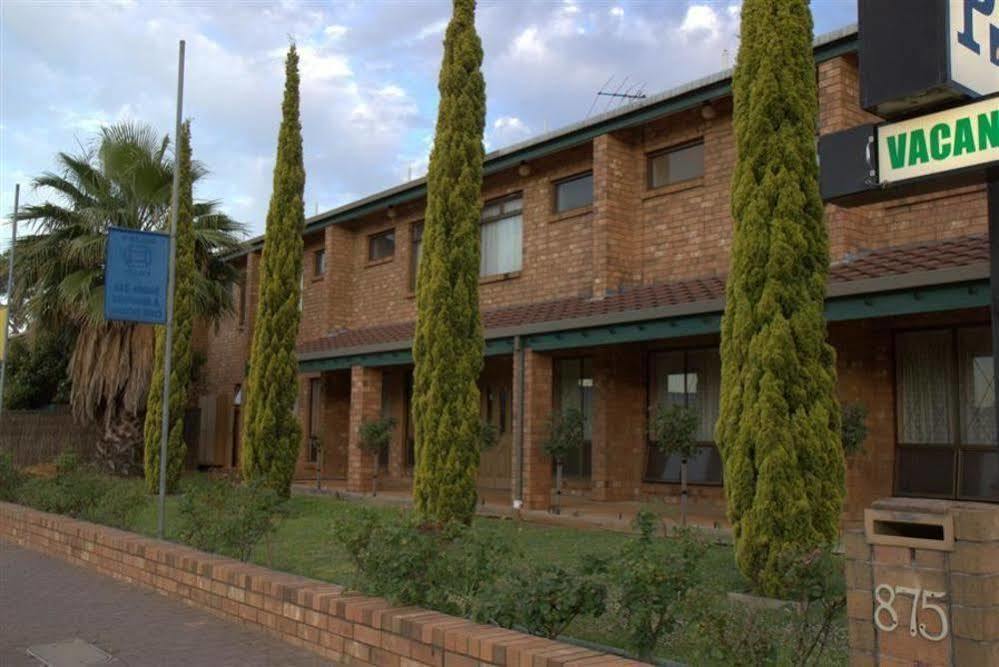 Pooraka Motor Inn מראה חיצוני תמונה